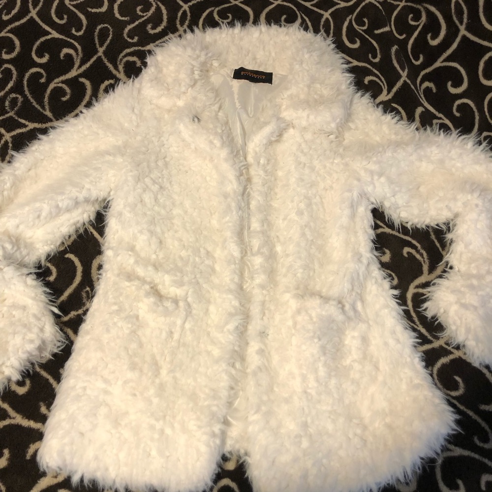 FAUX WHITE WINTER COAT